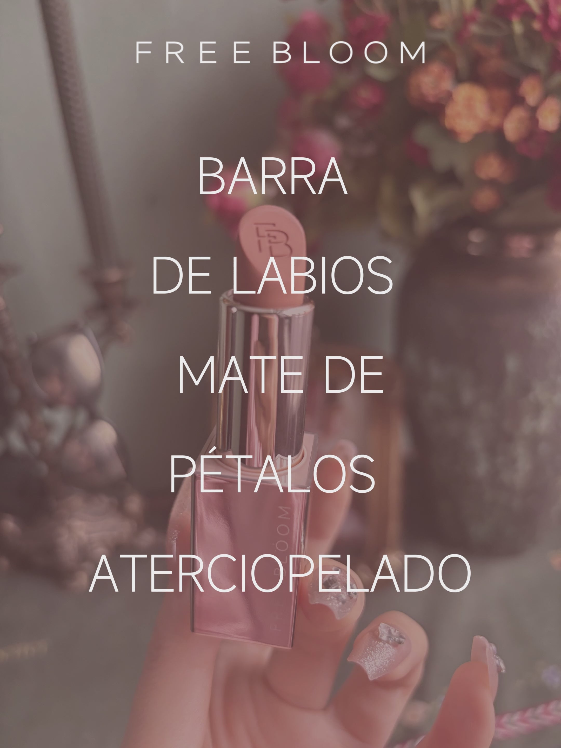 Free Bloom Barra de labios mate de Pétalos aterciopelado